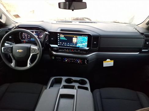 Used 2026 Chevrolet Silverado 1500 LT w/ Texas Edition Plus RWD image 14