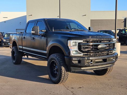 Used 2022 Ford F350 Platinum image 7