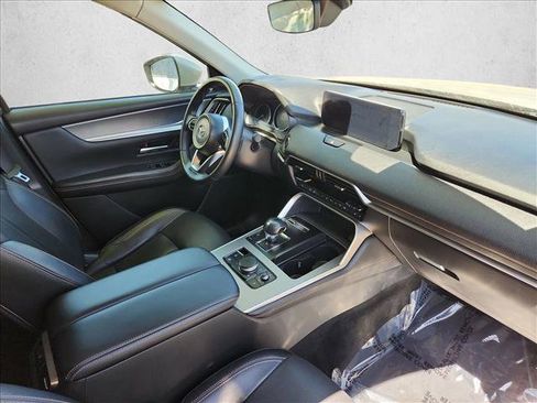Used 2024 MAZDA CX-90 3.3 Turbo w/ Preferred Plus AWD/4WD image 6