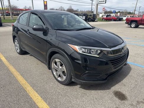 Used 2021 Honda HR-V LX image 2