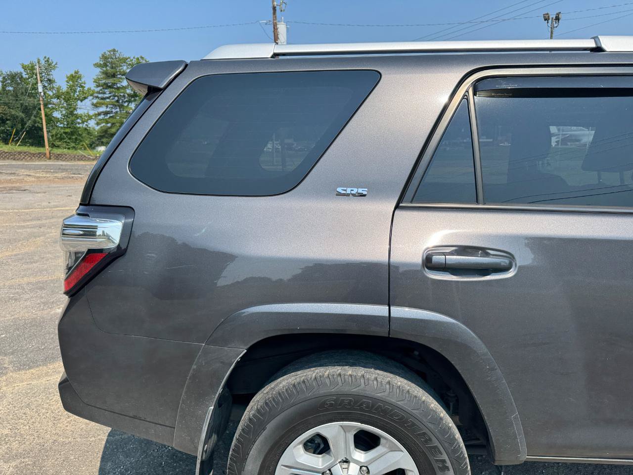 Used 2017 Toyota 4Runner SR5 Premium RWD image 9