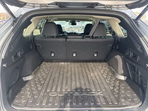 Used 2025 Subaru Outback Touring XT image 7
