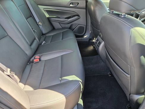 Certified 2022 Nissan Altima 2.5 SL FWD image 18
