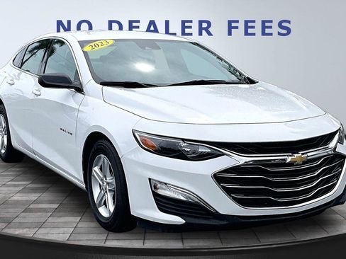 Used 2023 Chevrolet Malibu LS FWD image 3
