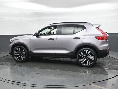 New 2026 Volvo XC40 B5 Ultra w/ Protection Package Premier AWD/4WD image 7