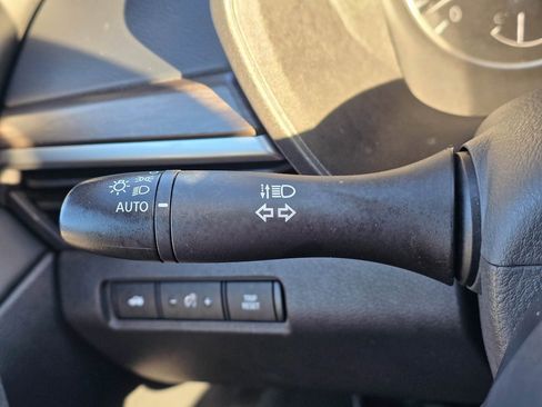 Used 2025 Nissan Altima 2.5 SV image 20