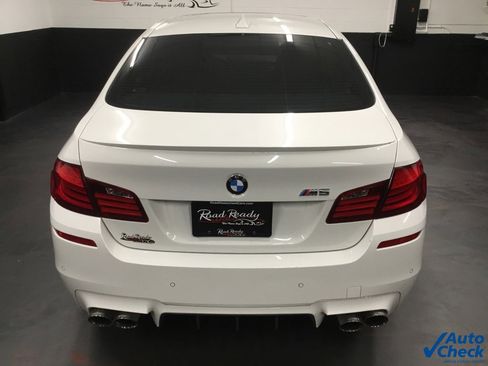 Used 2013 BMW M5 image 9