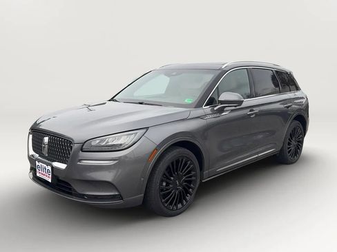 Used 2021 Lincoln Corsair Reserve image 3