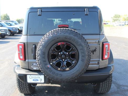 New 2026 Ford Bronco Badlands w/ Wildtrak Package AWD/4WD image 5