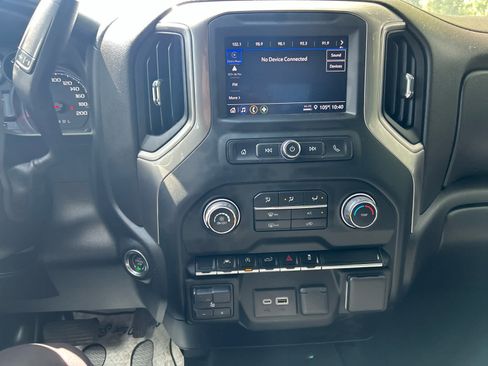 Used 2024 Chevrolet Silverado 1500 Custom AWD/4WD image 10