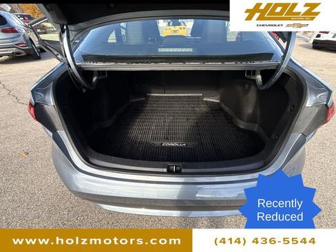 Used 2020 Toyota Corolla LE image 23