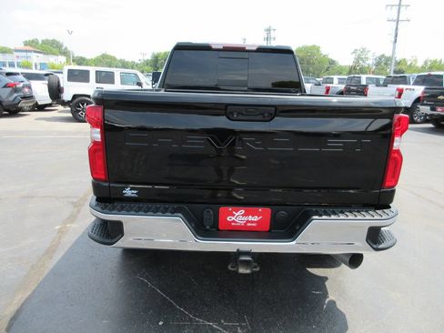 Used 2020 Chevrolet Silverado 2500 LTZ w/ LTZ Convenience Package AWD/4WD image 6