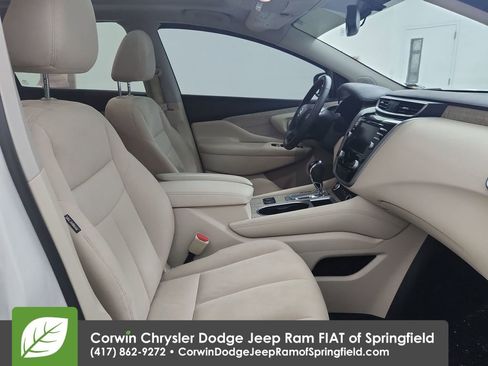 Used 2019 Nissan Murano SV w/ Premium Package image 33