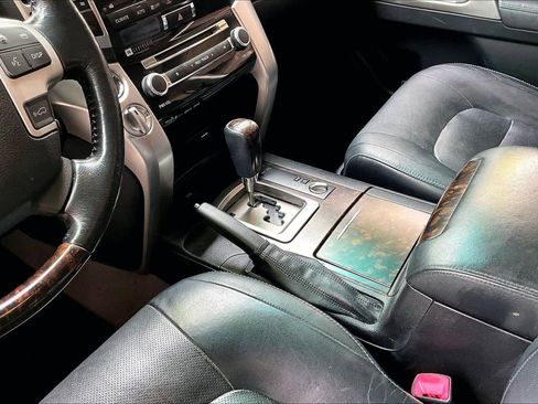 Used 2015 Toyota Land Cruiser AWD/4WD image 16