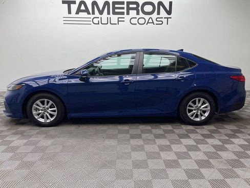 Used 2025 Toyota Camry LE FWD image 6