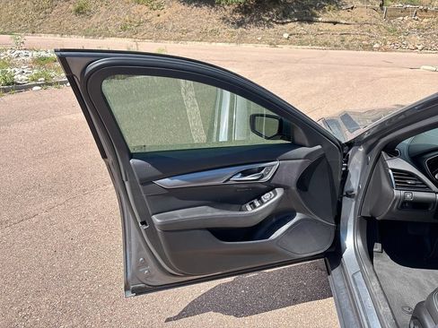 Used 2020 Cadillac CT5 Premium Luxury RWD image 9