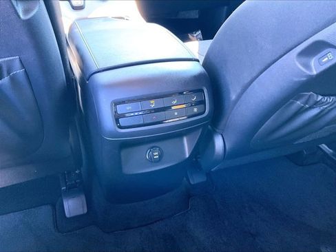 Used 2023 Hyundai Palisade SE w/ Cargo Package FWD image 24