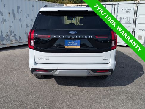 Certified 2025 Ford Expedition Max Platinum AWD/4WD image 5