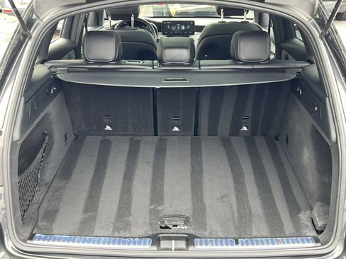 Used 2021 Mercedes-Benz GLC 300 4MATIC image 31