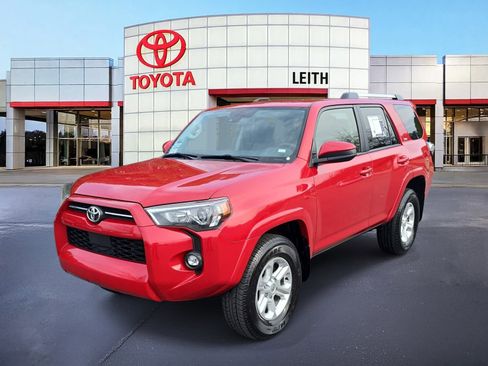 Used 2024 Toyota 4Runner SR5 image 1