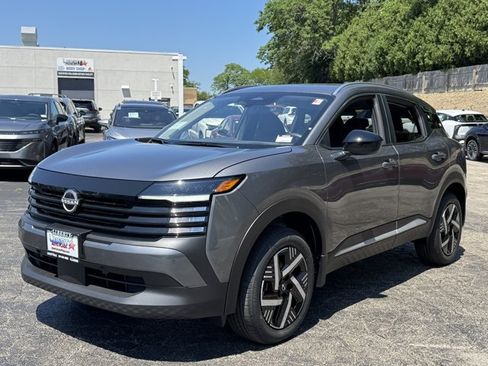 New 2026 Nissan Kicks SV FWD image 21
