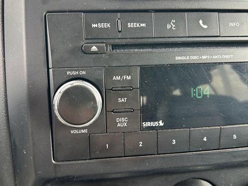 Used 2017 Jeep Patriot High Altitude FWD image 20