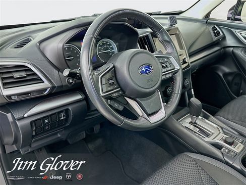 Used 2022 Subaru Forester Premium image 24