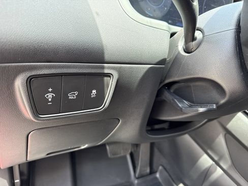 Used 2023 Hyundai Tucson SEL w/ Convenience Package FWD image 17