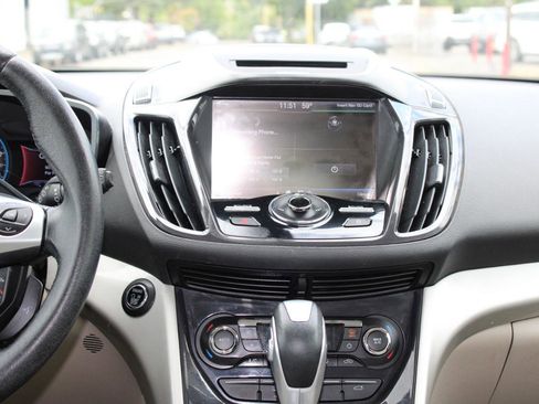 Used 2013 Ford C-MAX SEL FWD image 9