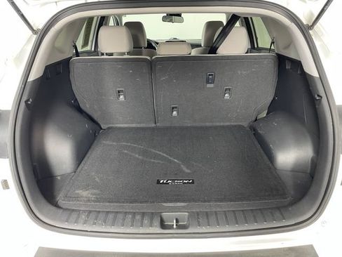 Used 2020 Hyundai Tucson SE w/ Cargo Package AWD/4WD image 12