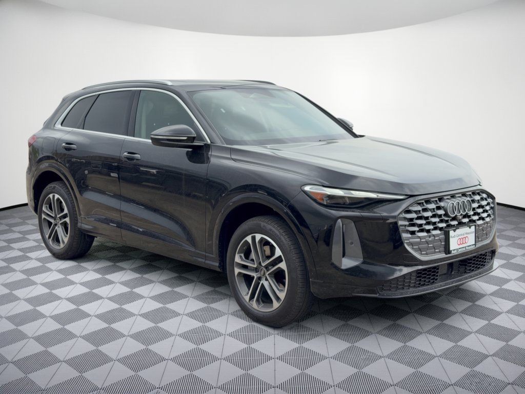 New 2026 Audi Q5 Premium w/ Convenience Package AWD/4WD image 7