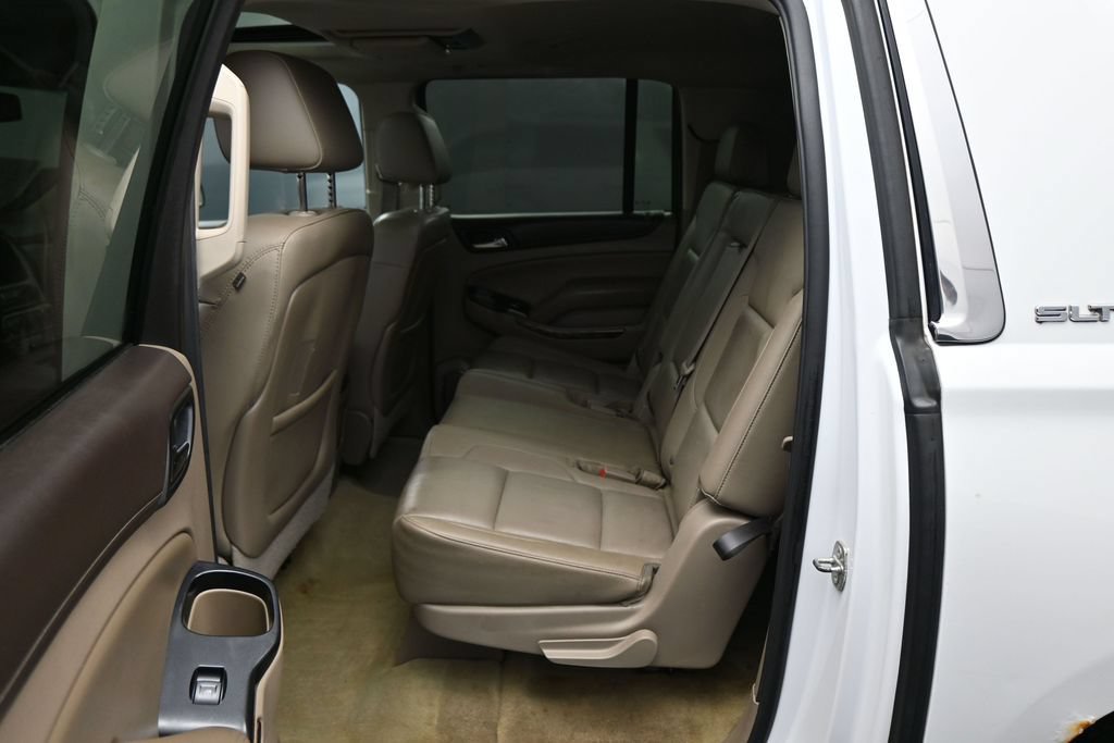 Used 2016 GMC Yukon XL SLT w/ Open Road Package AWD/4WD image 26