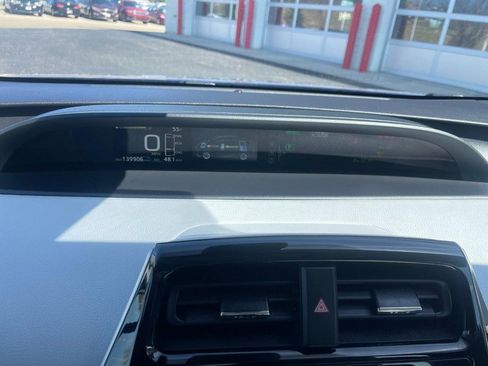 Used 2018 Toyota Prius Two w/ Prius Two Safety Plus Package image 23