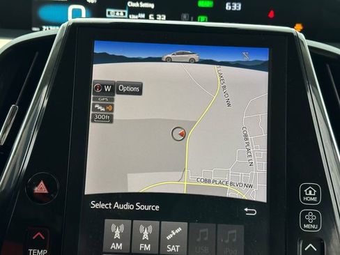 Used 2019 Toyota Prius Limited image 21