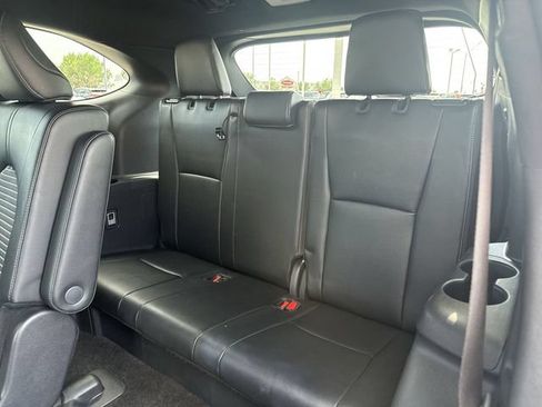 Used 2025 Toyota Highlander XSE AWD/4WD image 23