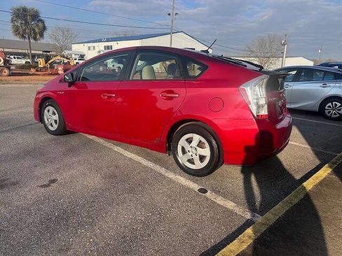 Used 2010 Toyota Prius Three image 4