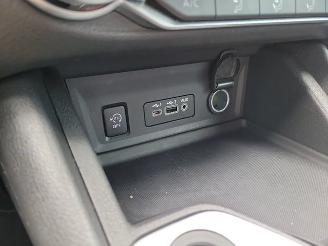 Certified 2024 Nissan Sentra SV w/ Trunk Package FWD image 28