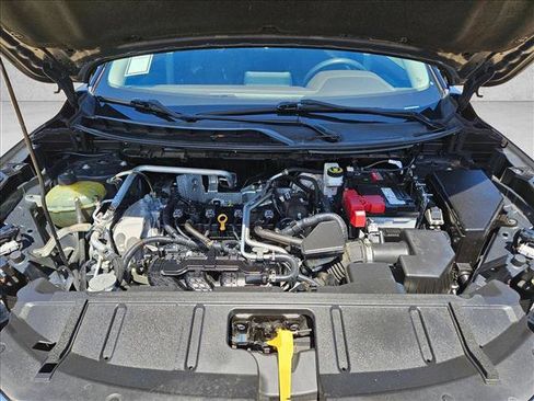 Used 2021 Nissan Rogue SV FWD image 22