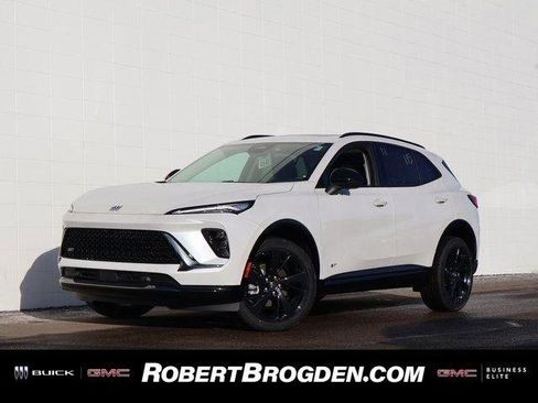 New 2025 Buick Envision Sport Touring image 1