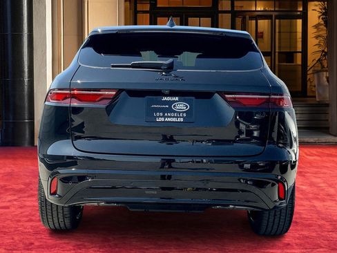 New 2026 Jaguar F-PACE R-Dynamic S image 3
