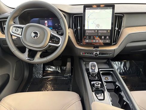 New 2026 Volvo XC60 B5 Plus w/ Protection Package Premier image 8