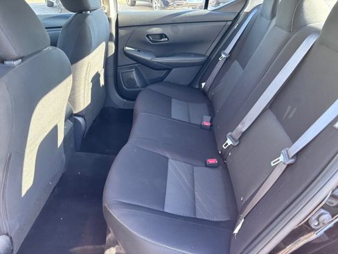 Used 2025 Nissan Sentra SV FWD image 15