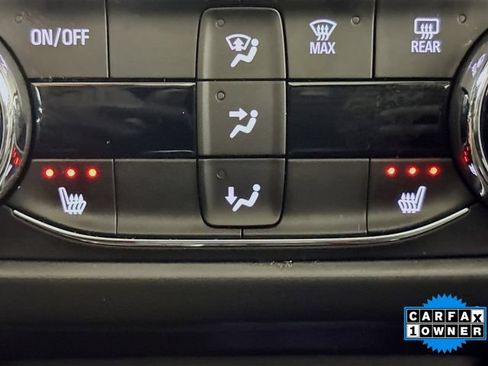 Used 2022 Chevrolet TrailBlazer ACTIV w/ Sun and Liftgate Package FWD image 18
