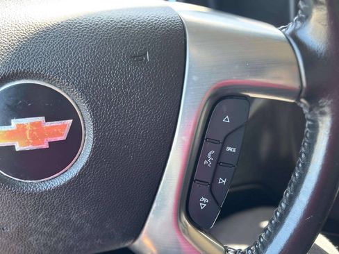 Used 2017 Chevrolet Express 3500 RWD image 23