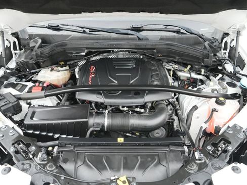 Used 2020 Alfa Romeo Stelvio Ti w/ Active Blind Spot Package image 21