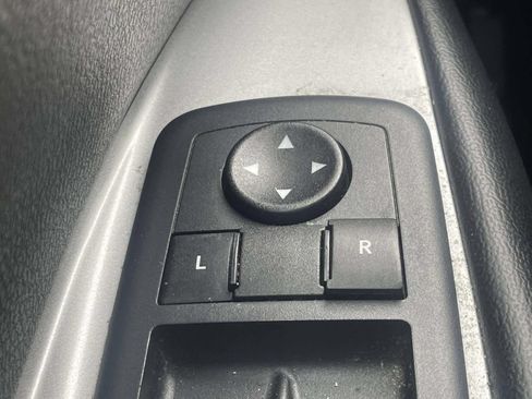Used 2018 Dodge Journey SXT w/ Connectivity Group FWD image 20