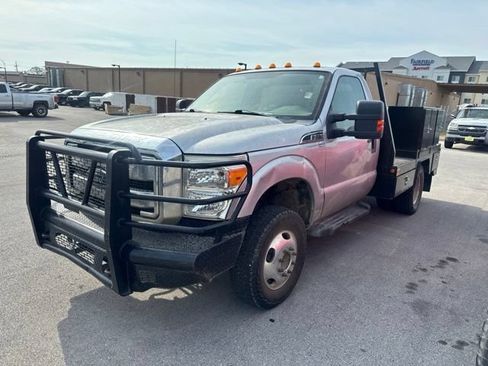 Used 2013 Ford F350 XLT w/ XLT Interior Pkg AWD/4WD image 3