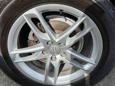 Used 2017 Audi Q5 2.0T Premium image 24