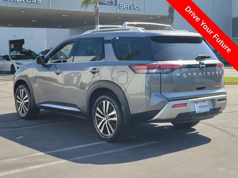 Used 2024 Nissan Pathfinder Platinum w/ Cargo Package FWD image 3