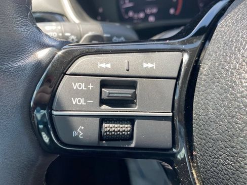 Used 2024 Honda Civic Touring image 28